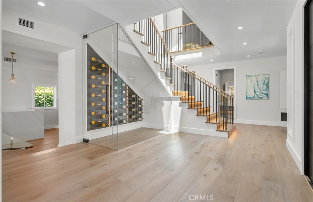 2401 Bayshore Drive