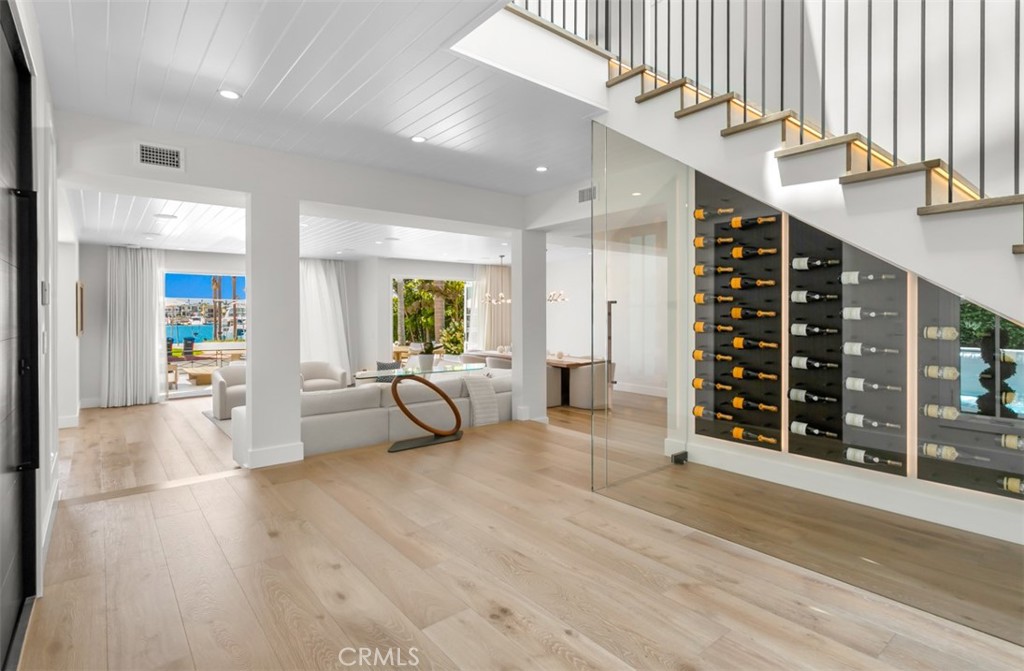 2401 Bayshore Drive