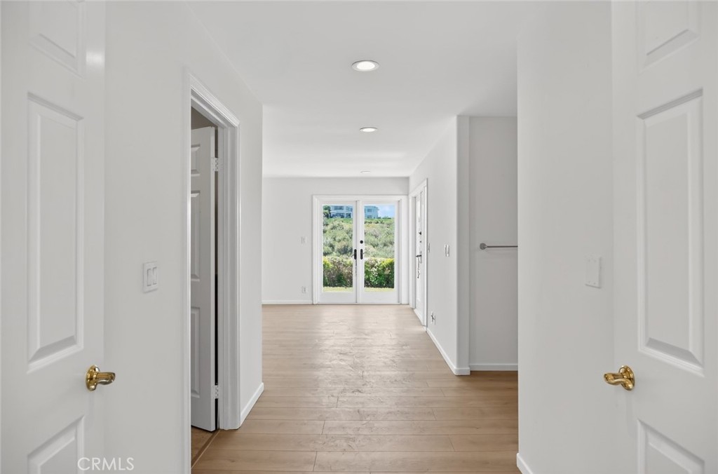 978 Sandcastle Drive