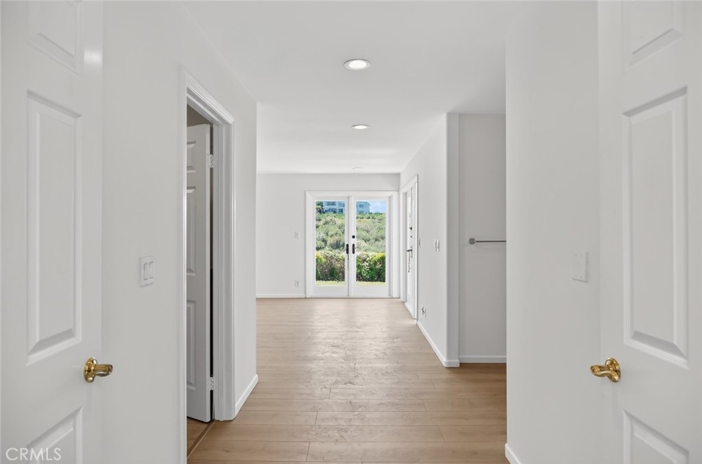 978 Sandcastle Drive