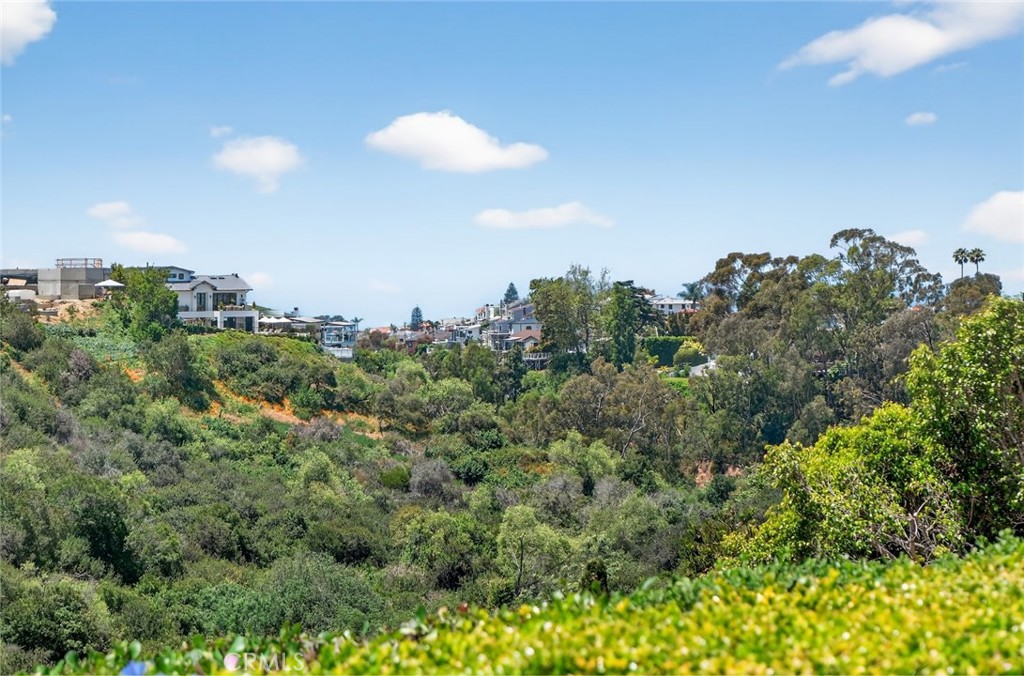 978 Sandcastle Drive