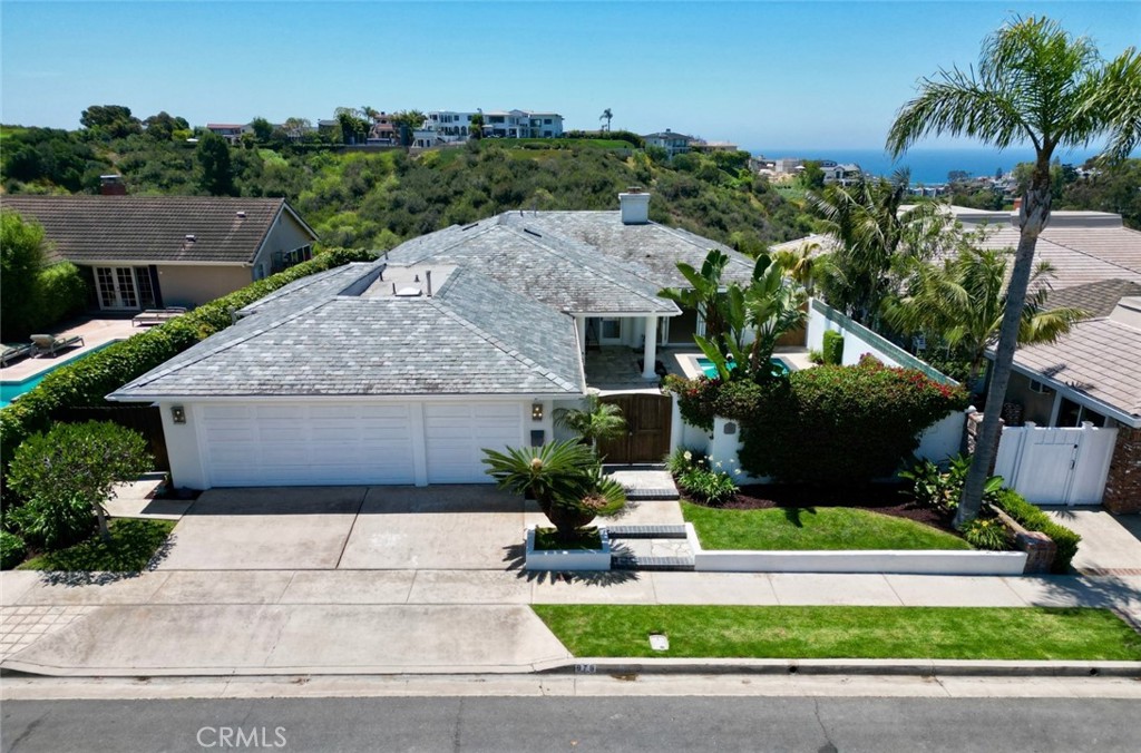 978 Sandcastle Drive