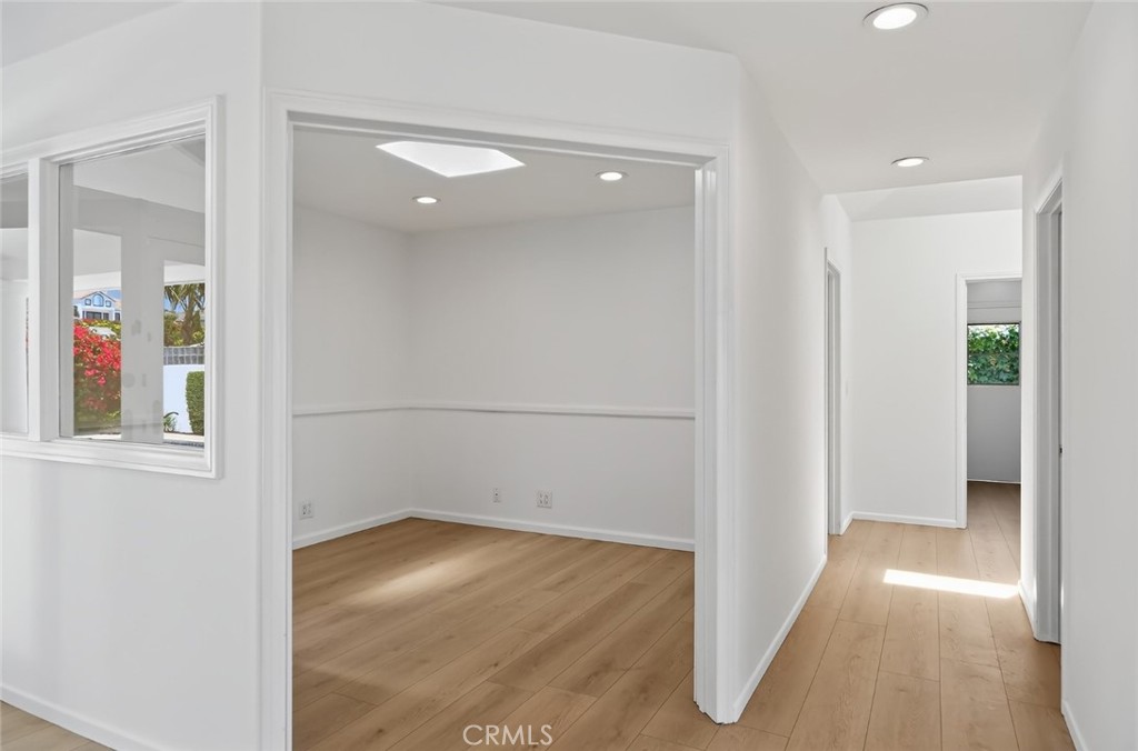 978 Sandcastle Drive