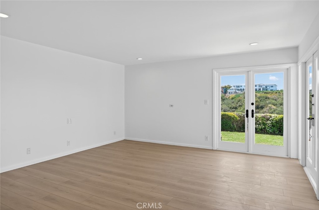 978 Sandcastle Drive