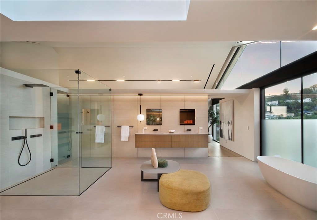 1000 Oriole Drive
