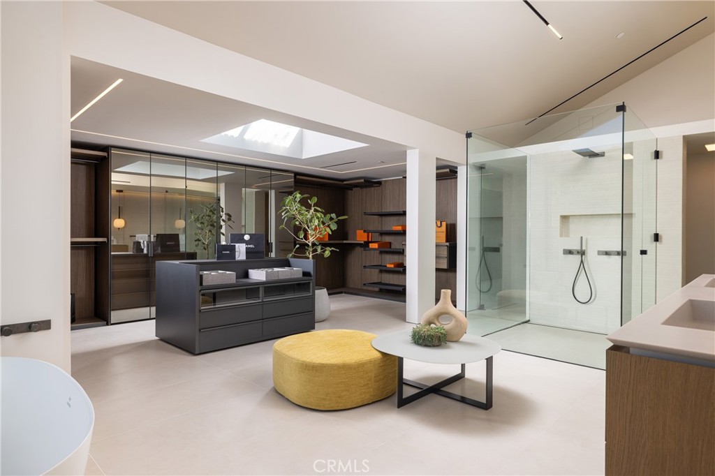 1000 Oriole Drive