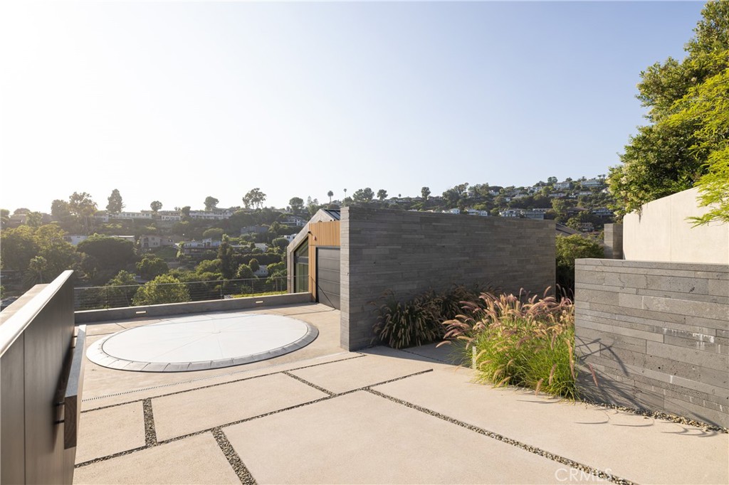 1000 Oriole Drive