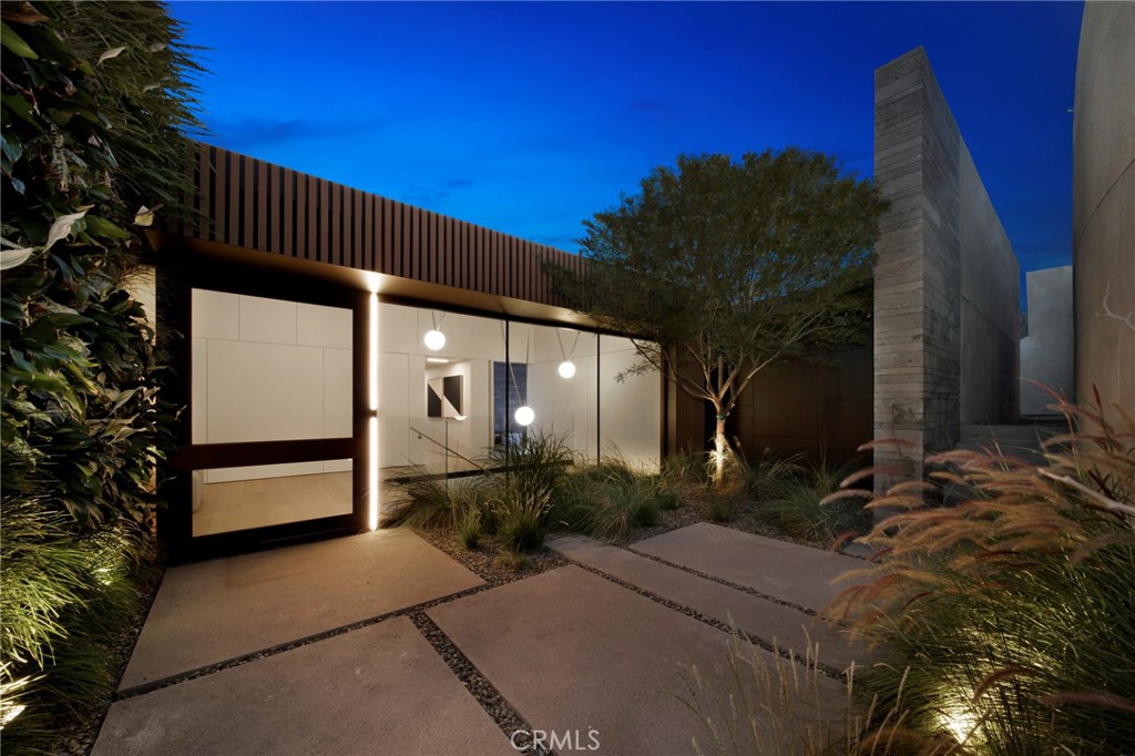 1000 Oriole Drive
