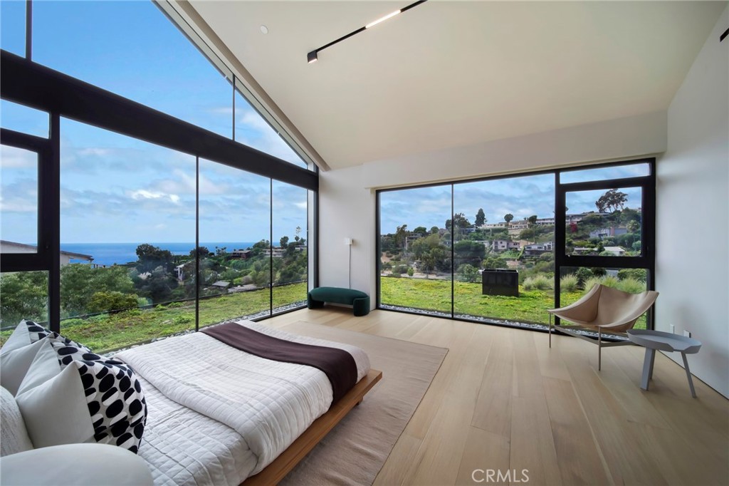 1000 Oriole Drive