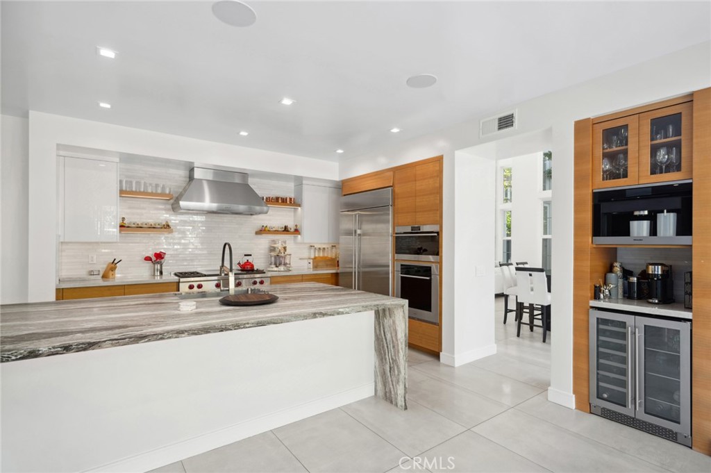 3 Bridgeport Road