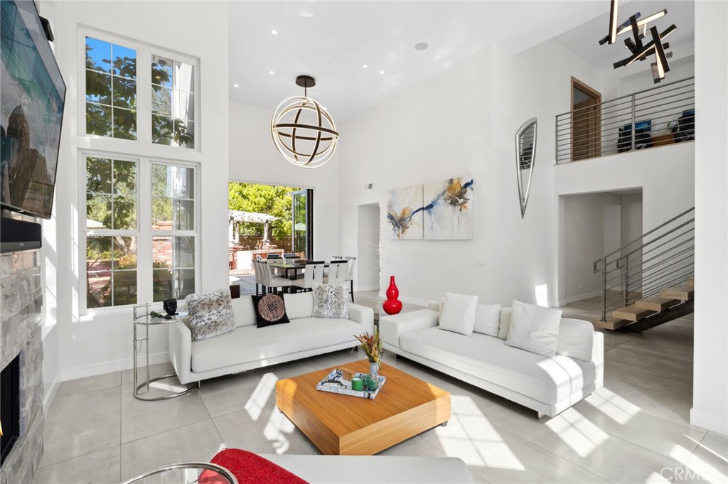 3 Bridgeport Road