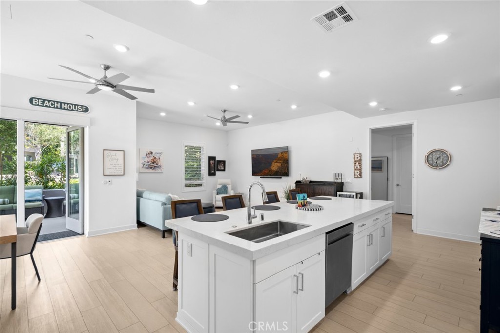 3100 Rivington