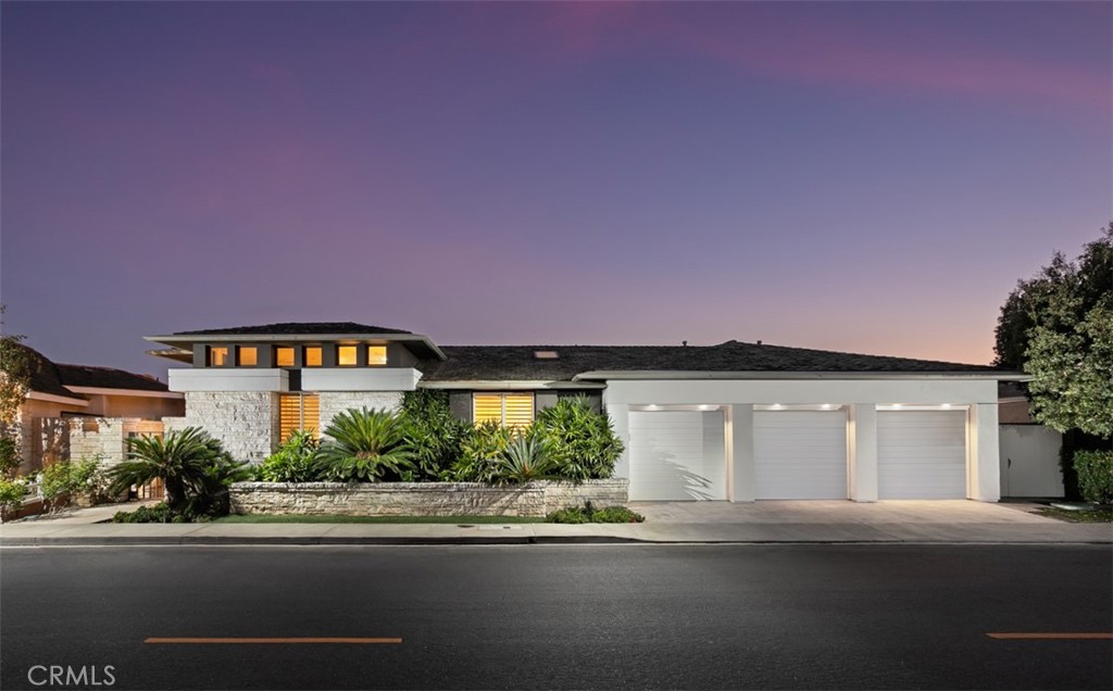 1535 Dolphin Terrace