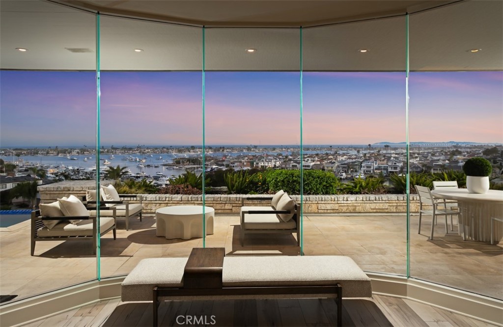 1535 Dolphin Terrace