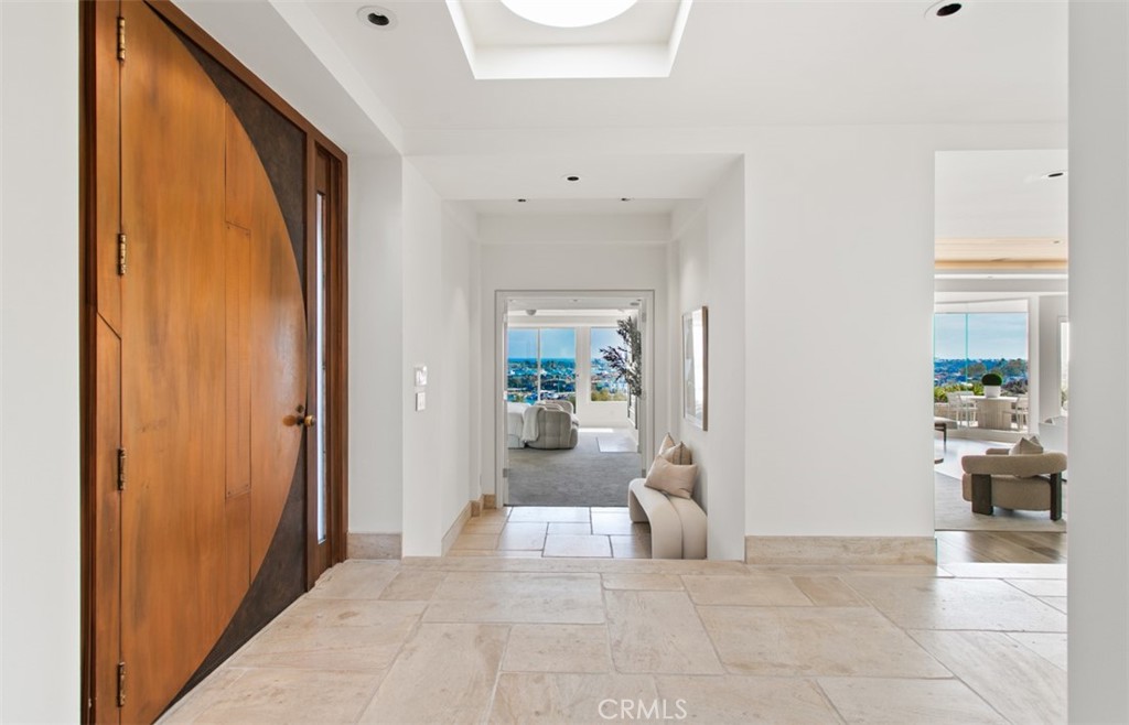 1535 Dolphin Terrace