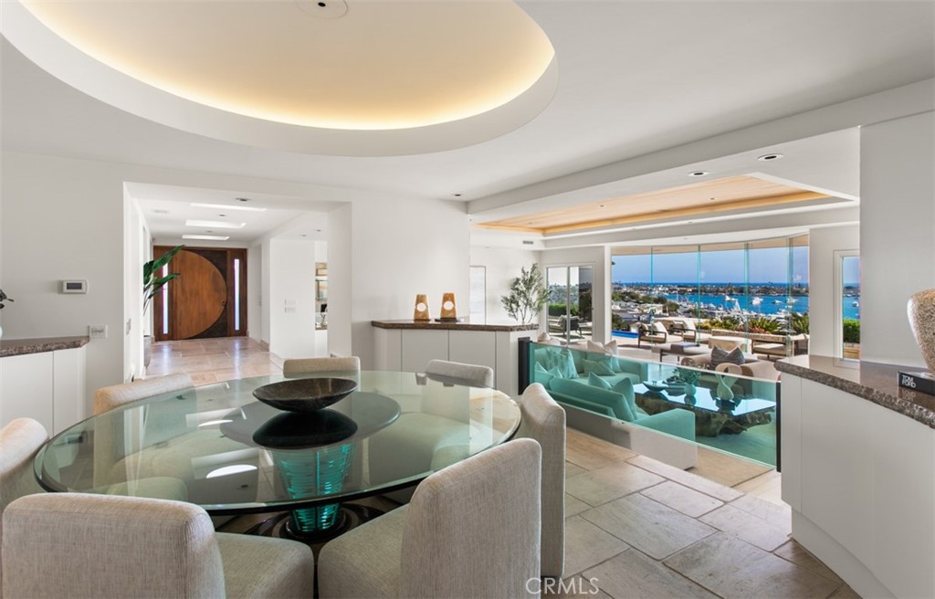 1535 Dolphin Terrace