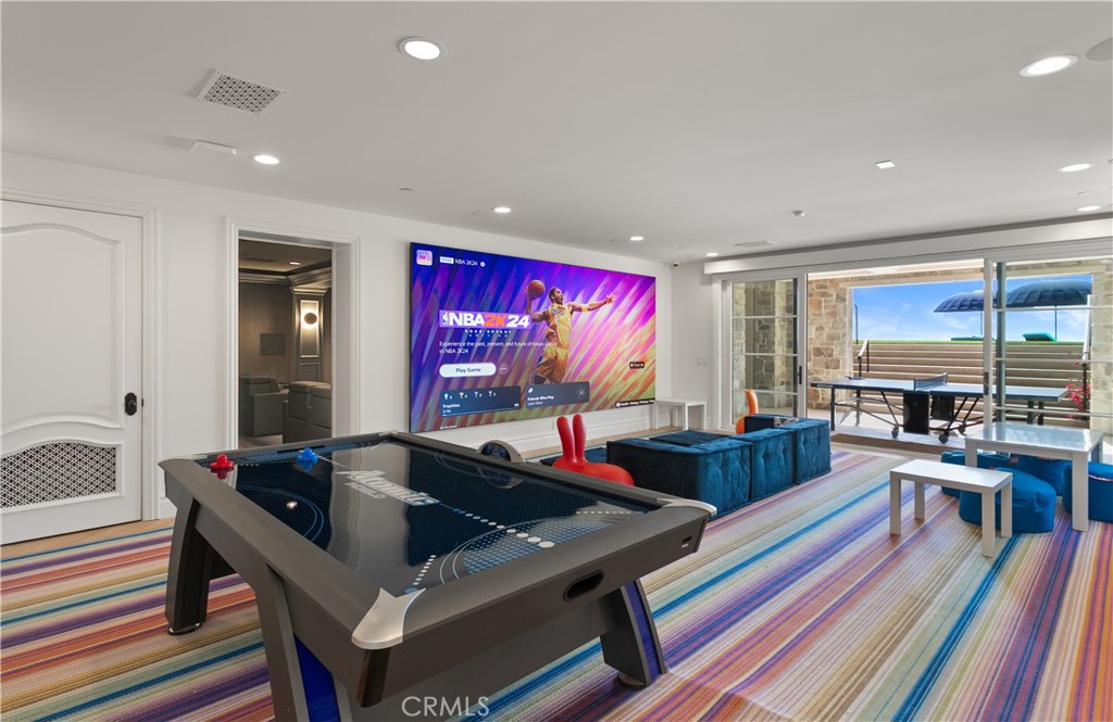 9 Pelican Crest Drive