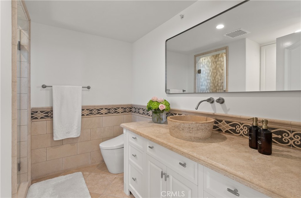 9 Pelican Crest Drive