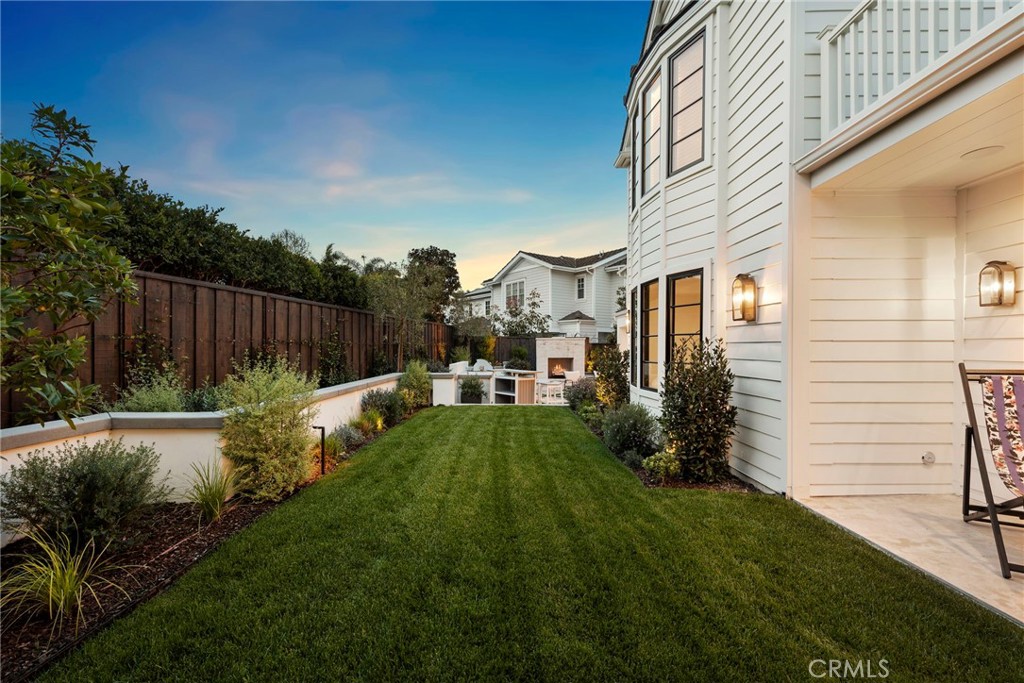 1963 Port Edward Place