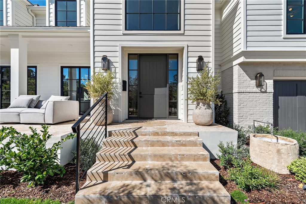 1963 Port Edward Place
