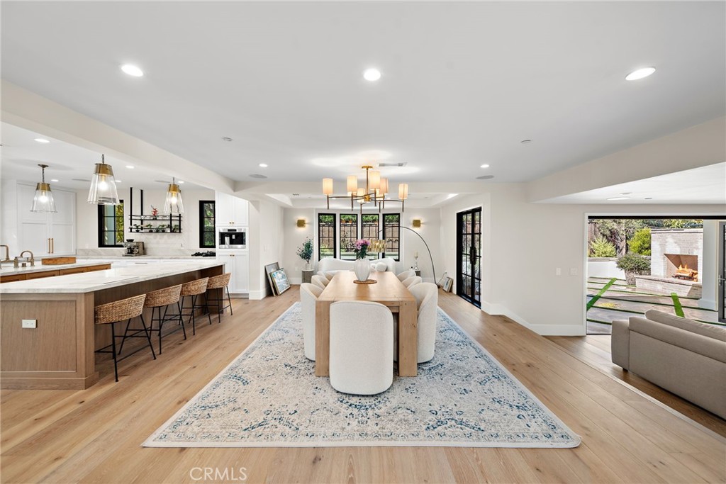 1963 Port Edward Place