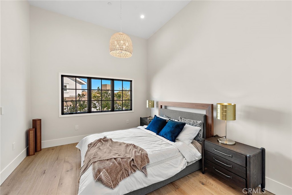 1963 Port Edward Place