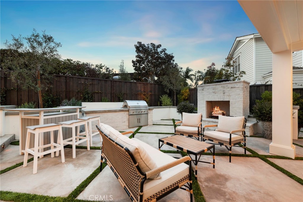 1963 Port Edward Place
