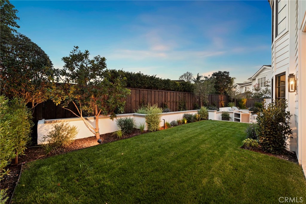 1963 Port Edward Place
