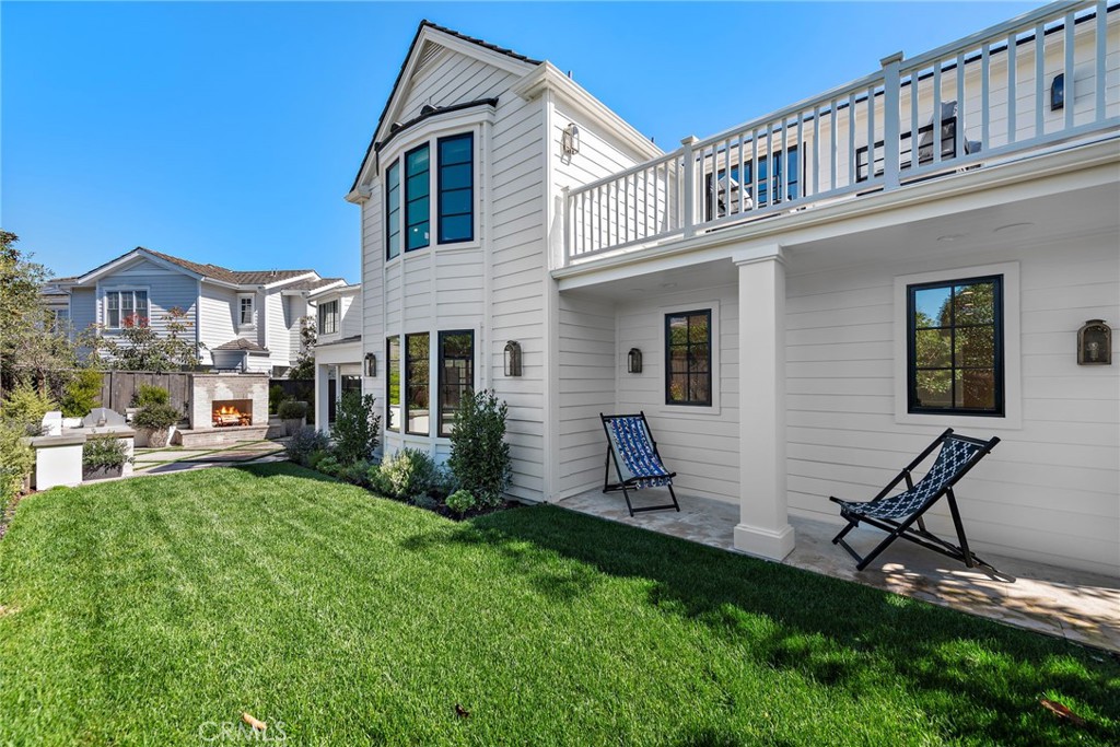 1963 Port Edward Place