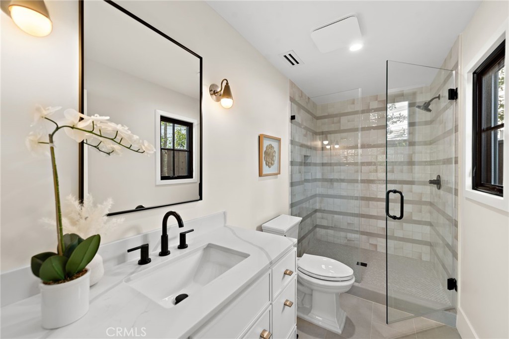 1963 Port Edward Place