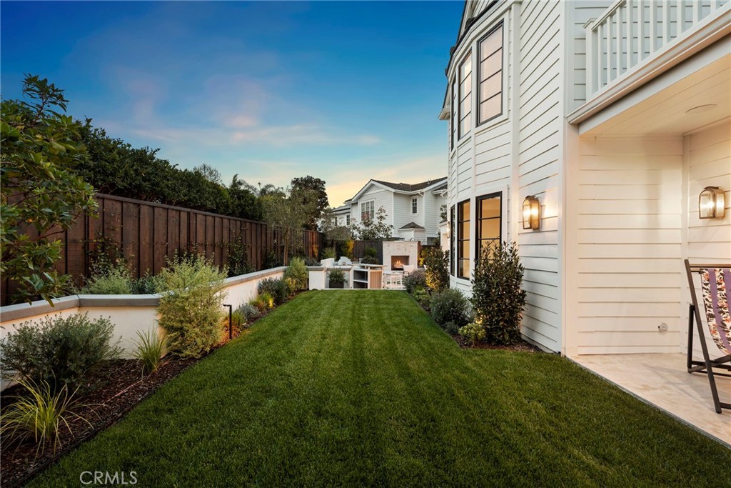 1963 Port Edward Place
