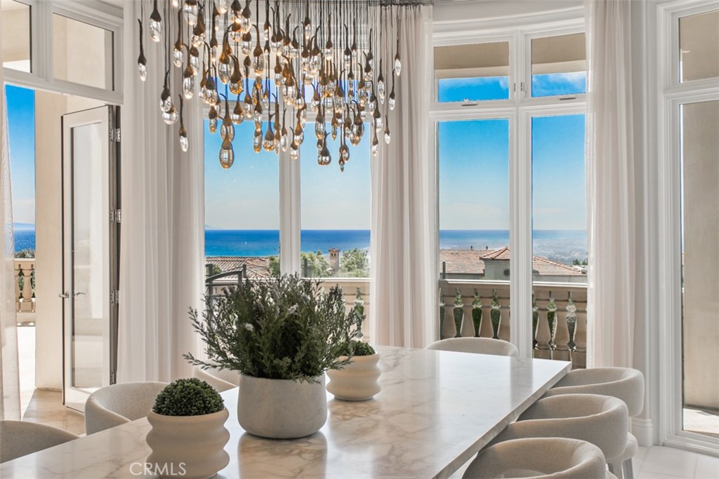 22 Pelican Crest Drive