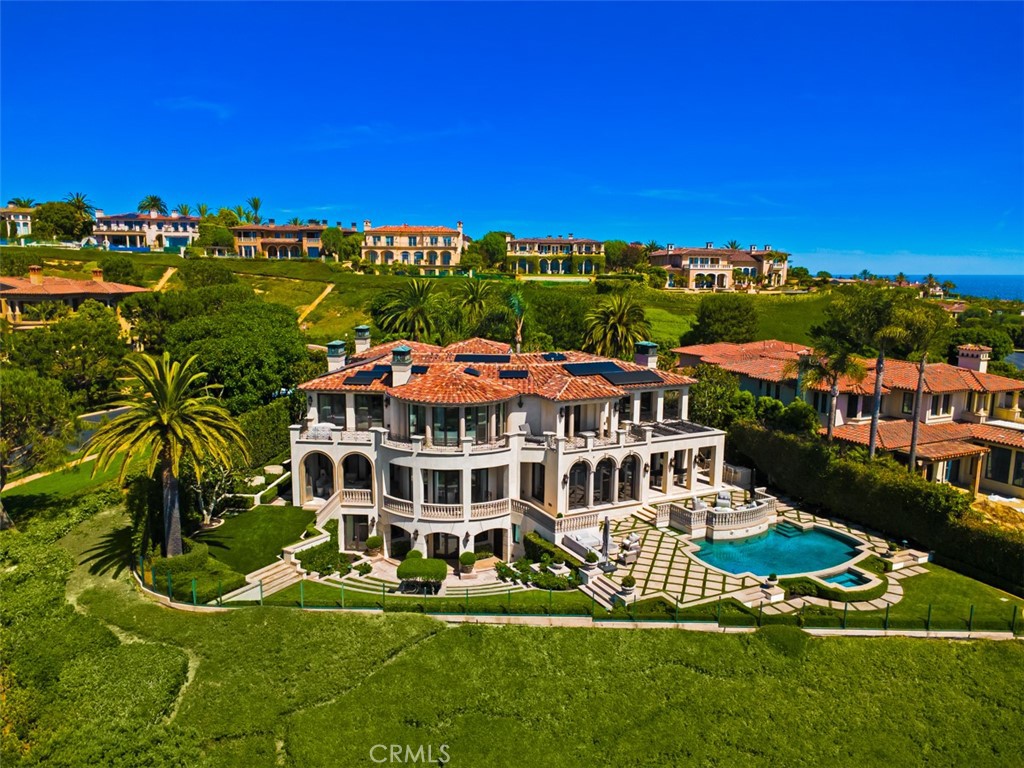 22 Pelican Crest Drive