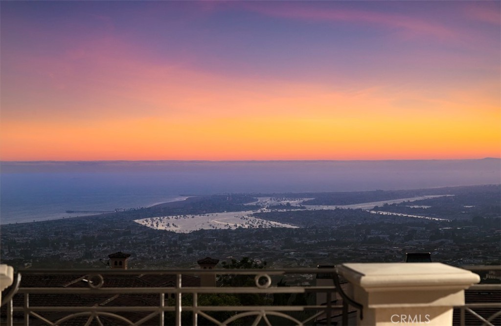 22 Pelican Crest Drive