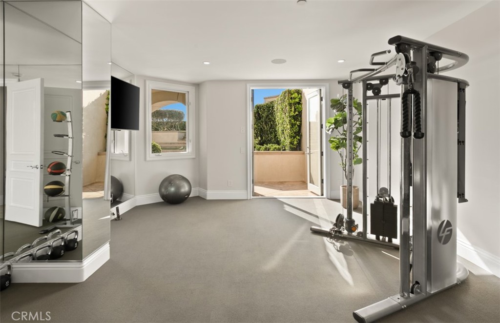 22 Pelican Crest Drive