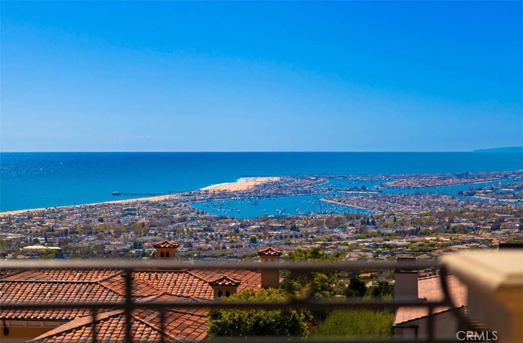 22 Pelican Crest Drive