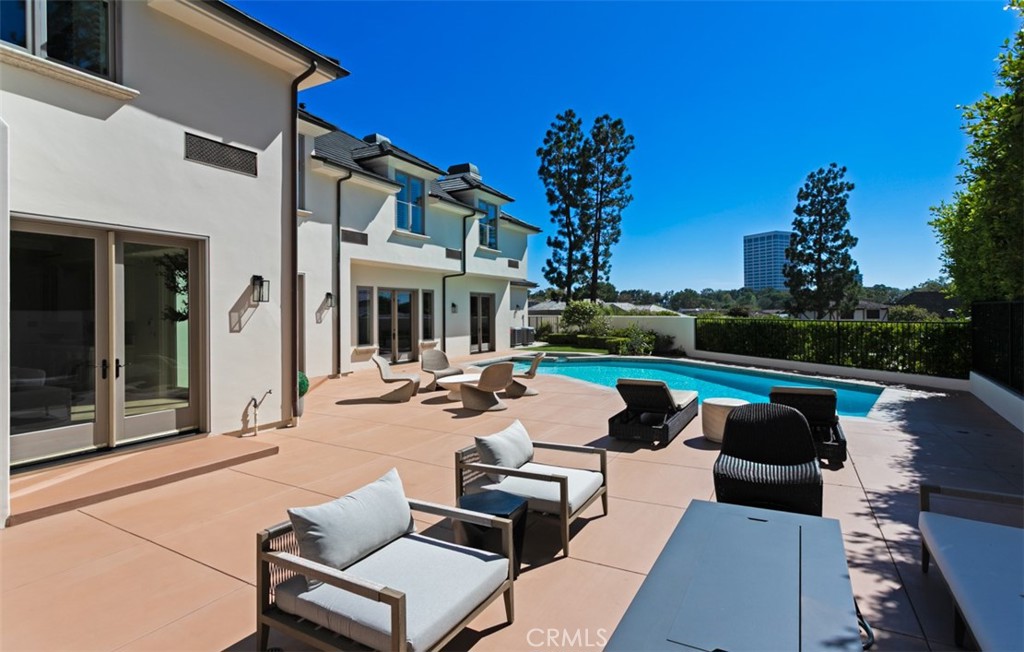 15 Cypress Point Lane