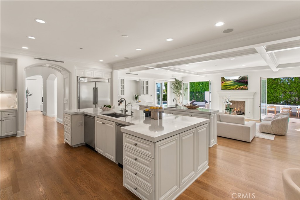 15 Cypress Point Lane
