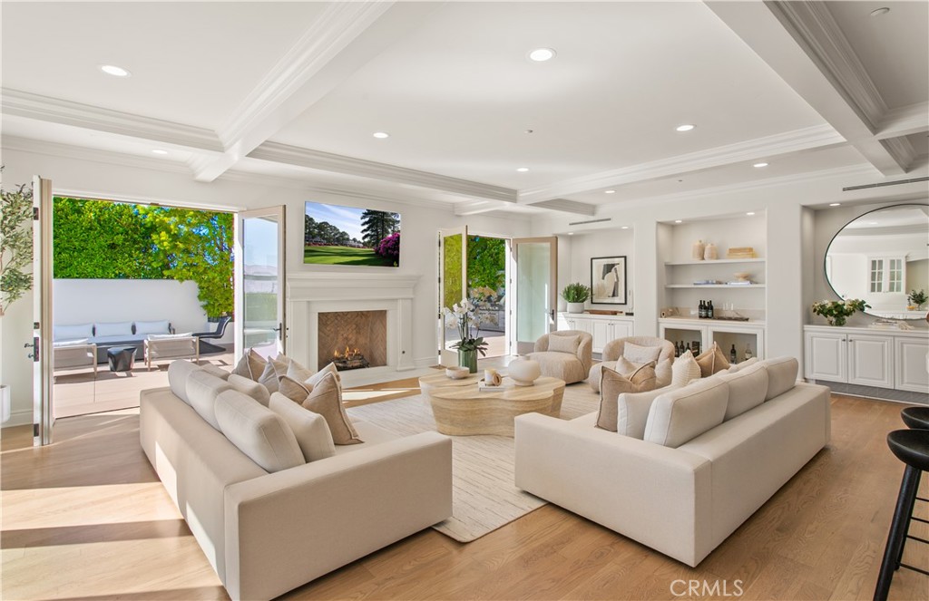 15 Cypress Point Lane