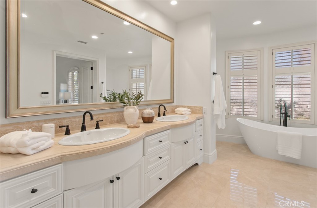 15 Cypress Point Lane