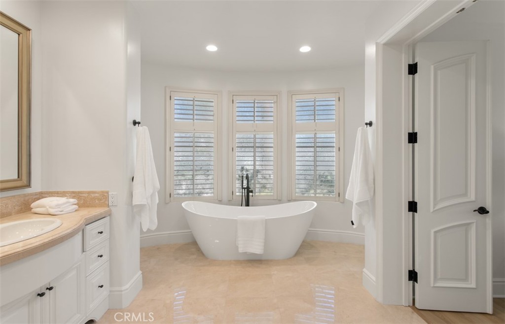 15 Cypress Point Lane