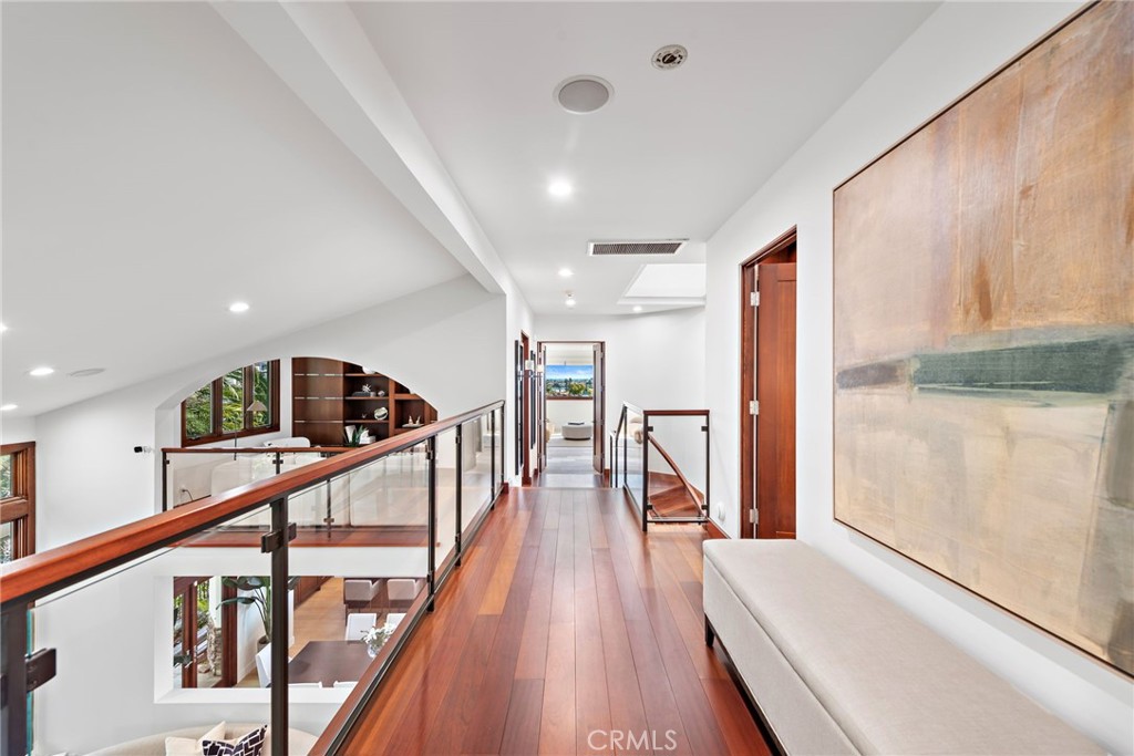 2907 Cliff Drive