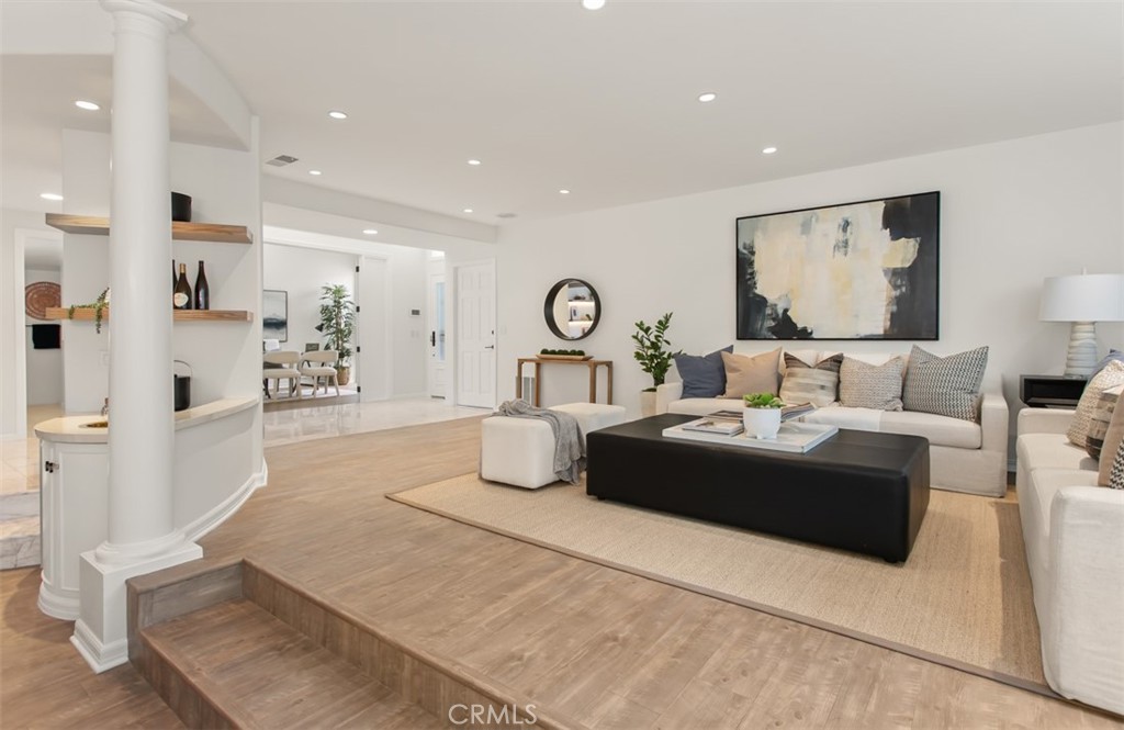 16201 Santa Barbara Lane