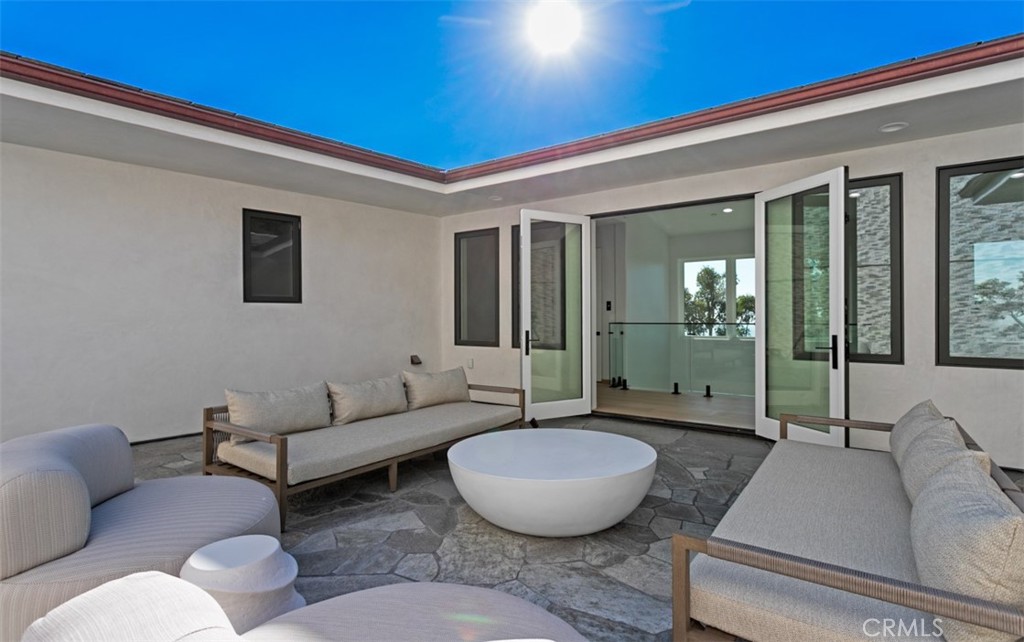 31 N Vista De Catalina