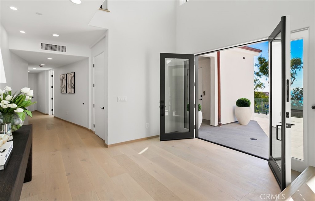 31 N Vista De Catalina