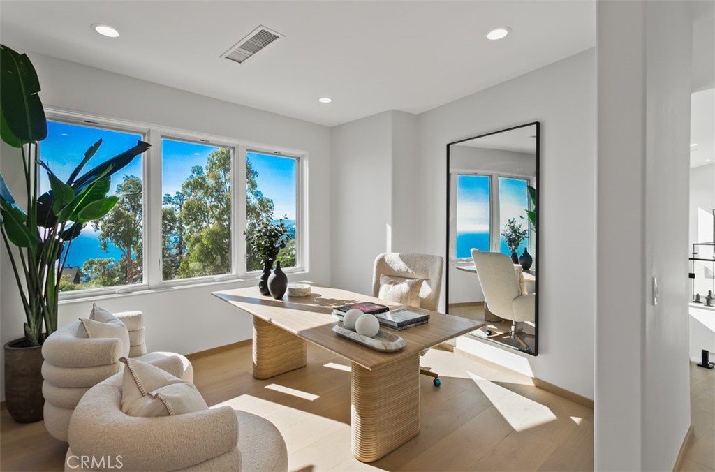 31 N Vista De Catalina