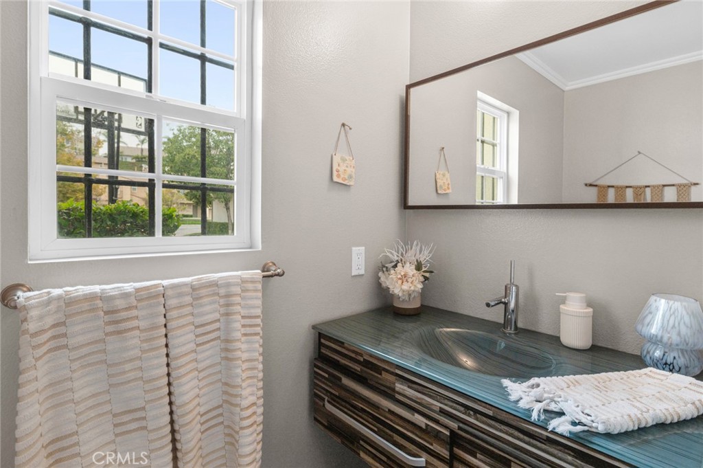 8028 E Loftwood Lane