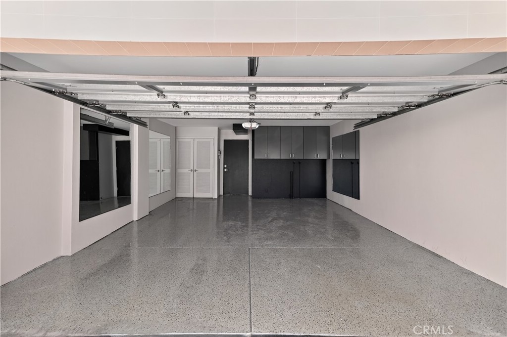 855 Santa Ana Street