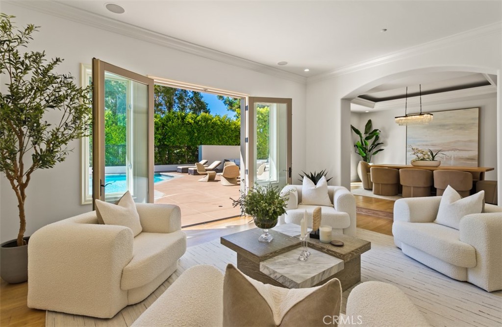 15 Cypress Point Lane