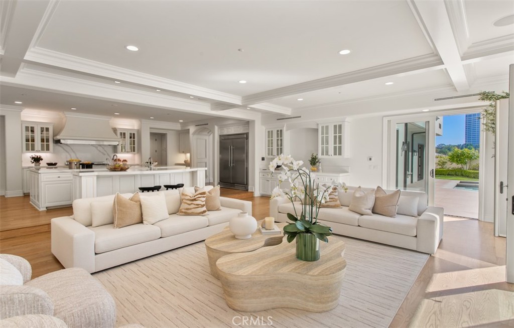 15 Cypress Point Lane